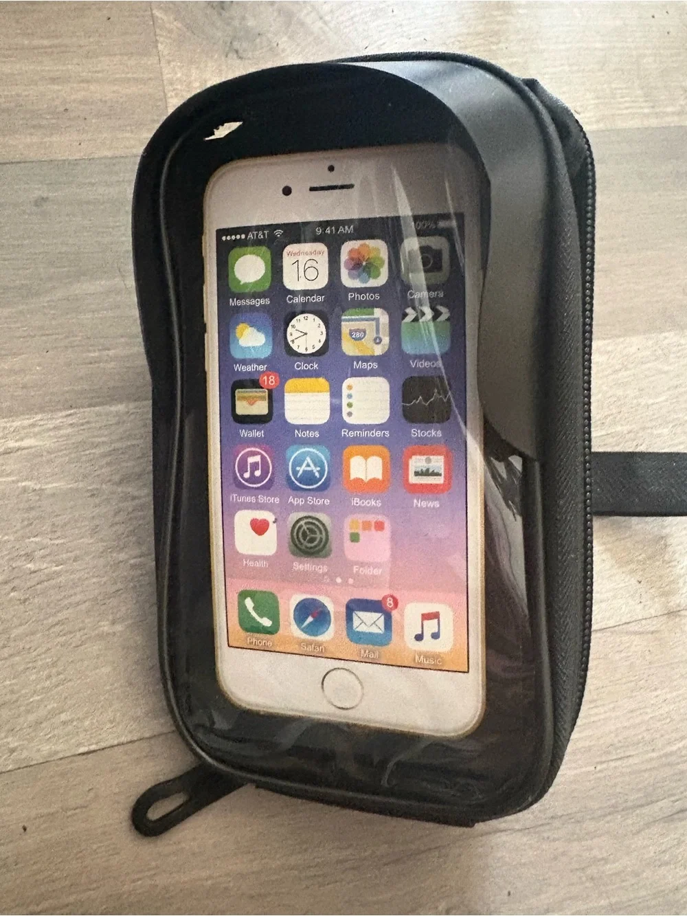 BSole Black Universal Touchscreen Phone Pouch Case